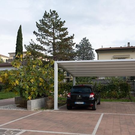 Casa Alina- Art House Lägenhet Foligno Exteriör bild